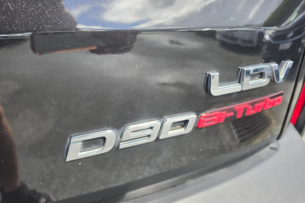 2022 LDV D90 SV9A Executive SUV Image 14