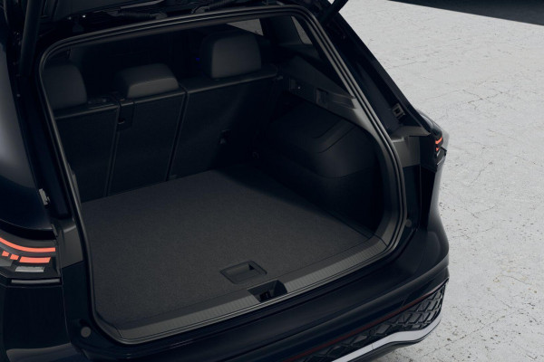 2026 Volkswagen Tiguan CT 195TSI R-Line SUV Image 8