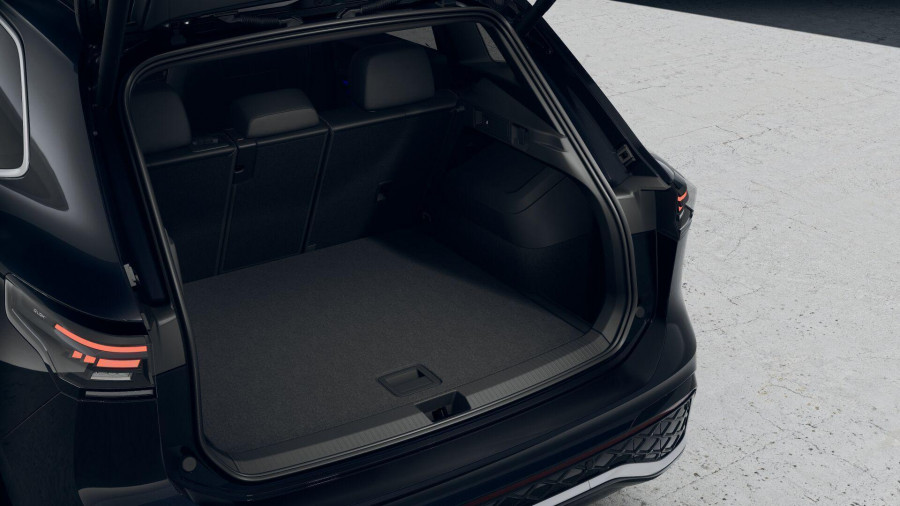 2026 Volkswagen Tiguan CT 195TSI R-Line SUV Image 8