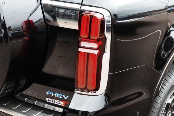 2026 GWM Tank 500 P03 Ultra Hi4-T PHEV SUV Image 4