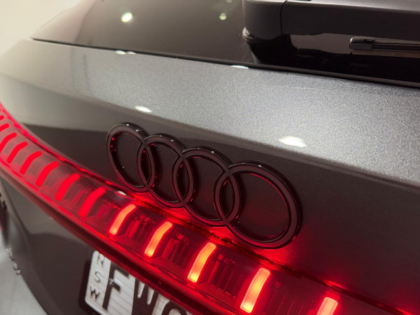 2025 Audi A5 B10  TFSI 200kW S line Wagon image 8