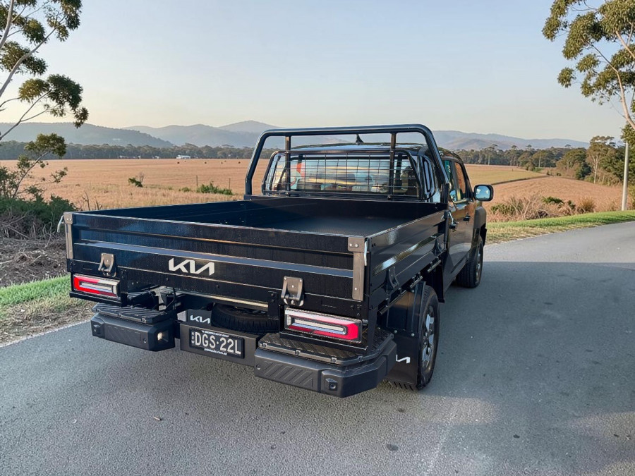 2025 MY26 Kia Tasman TK SX Cab Chassis Image 4