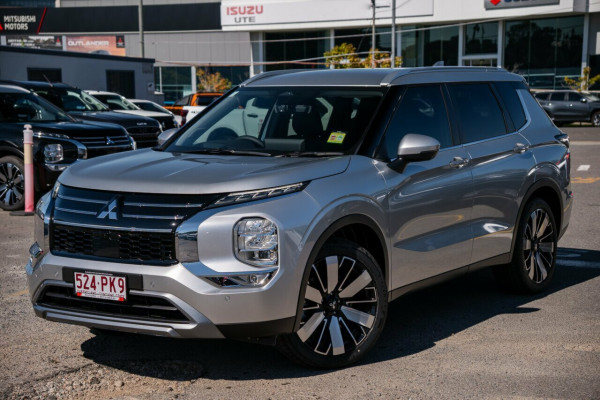 2025 Mitsubishi Outlander ZM Aspire SUV Image 1