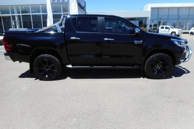 2016 Toyota HiLux GUN126R SR5 Utility