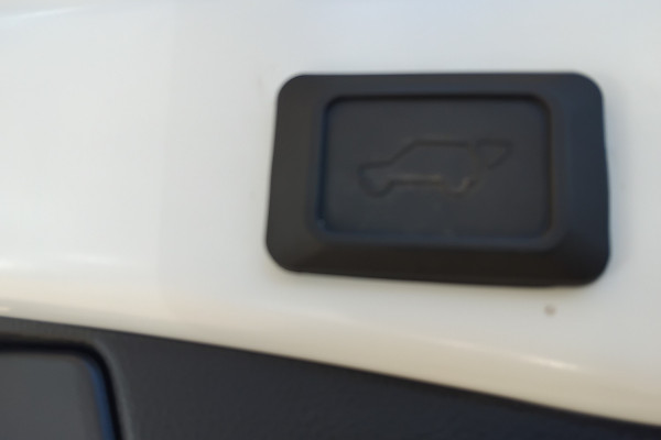 2023 Toyota RAV4 AXAH52R XSE SUV Image 9