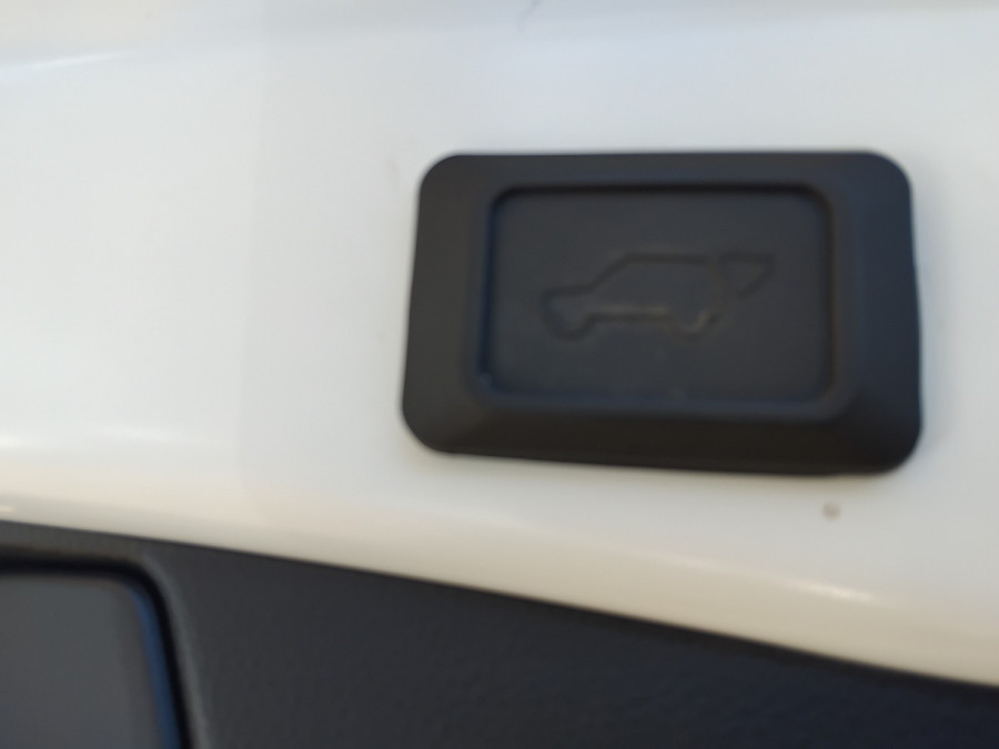 2023 Toyota RAV4 AXAH52R XSE SUV Image 9