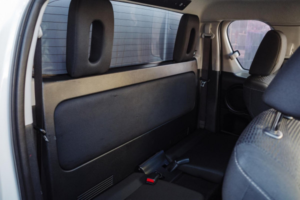 2022 Toyota HiLux GUN126R SR Cab Chassis Image 8