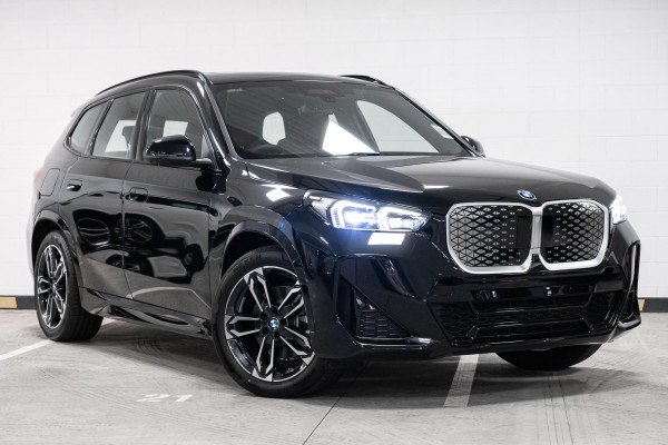 BMW iX1 xDrive30 M Sport U11