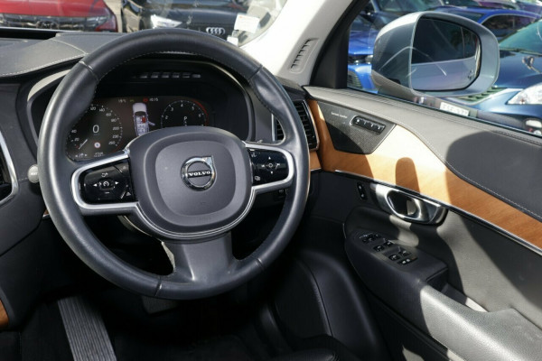 2020 Volvo XC90 L Series T6 Inscription SUV Image 6