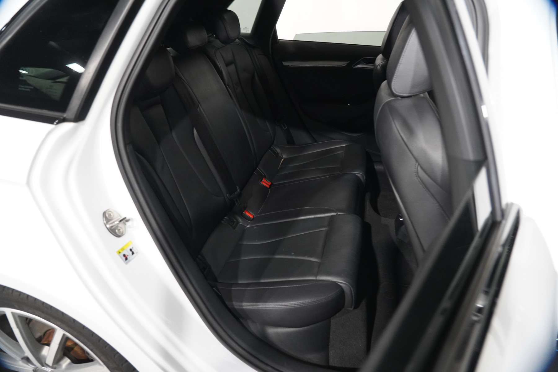 2018 Audi A3 2.0 Tfsi Sportback Black Edit Hatch Image 23