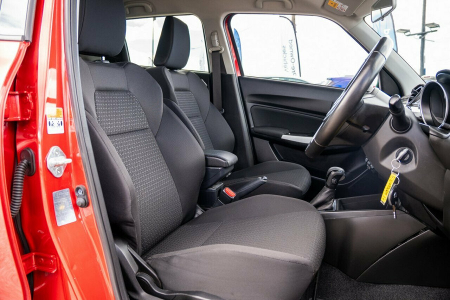 2021 Suzuki Swift AZ Series II GL Navigator Hatch Image 18
