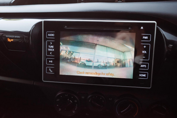 2019 Toyota HiLux GUN126R SR Cab Chassis Image 5