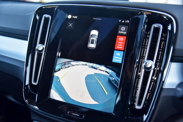 2026 Volvo XC40 XZ Plus B4 SUV Image 12