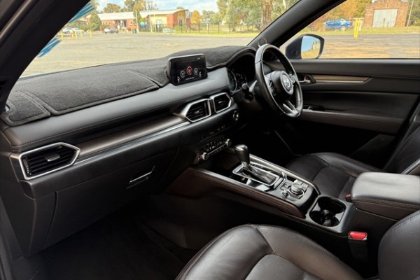 2018 Mazda CX-5 KF Series Akera SUV Image 2