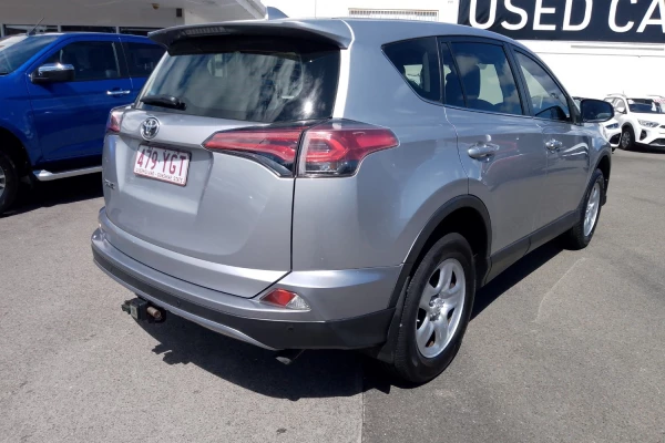 2018 Toyota RAV4 ZSA42R GX SUV Image 8