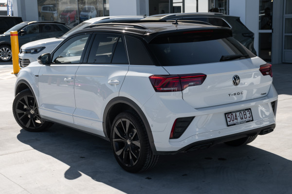 2025 MY26 Volkswagen T-Roc D11 140TSI R-Line SUV image 2