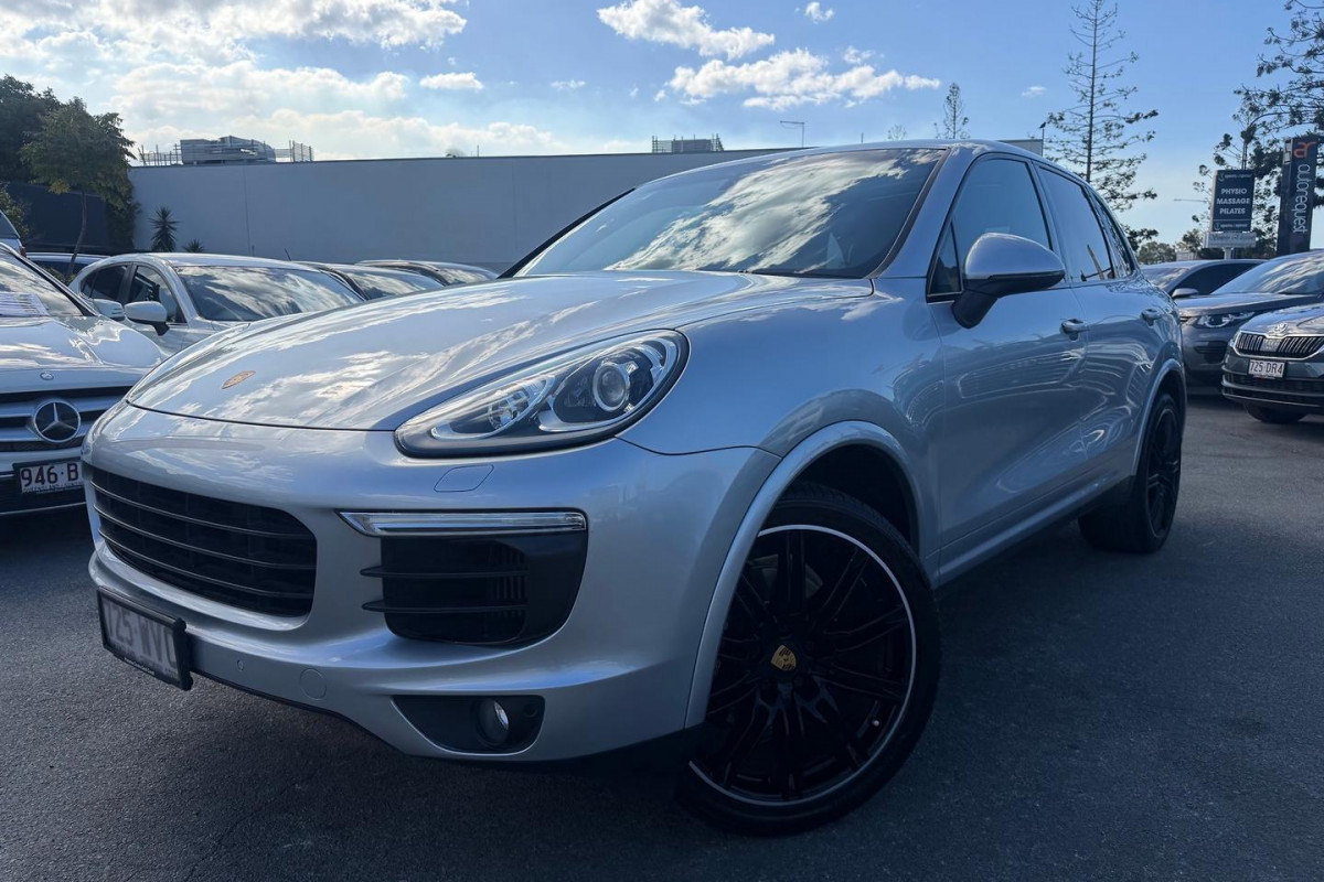 2016 MY17 Porsche Cayenne 92A Platinum Edition SUV