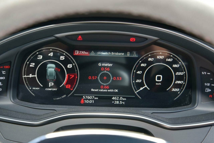 2021 Audi RS 6 C8 Wagon Image 13