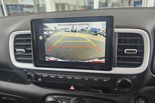2023 Hyundai Venue QX.V5 Elite SUV Image 18