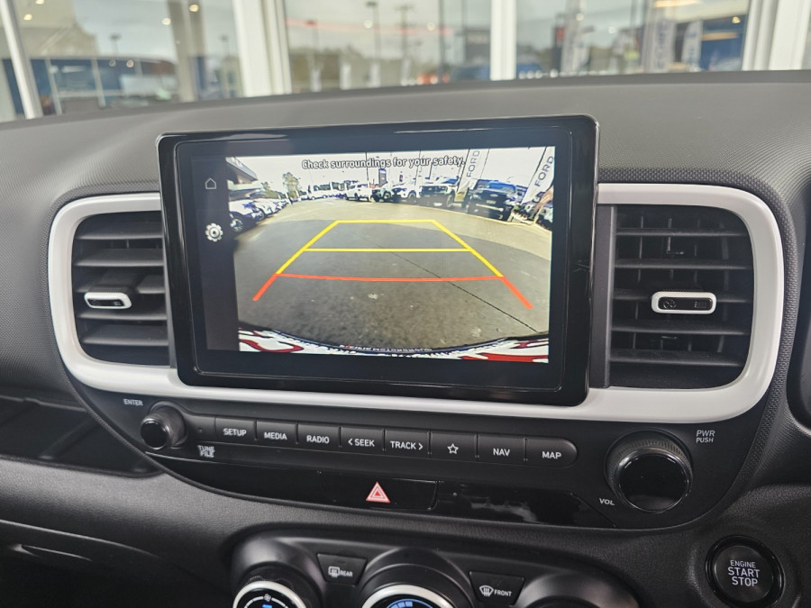 2023 Hyundai Venue QX.V5 Elite SUV Image 18