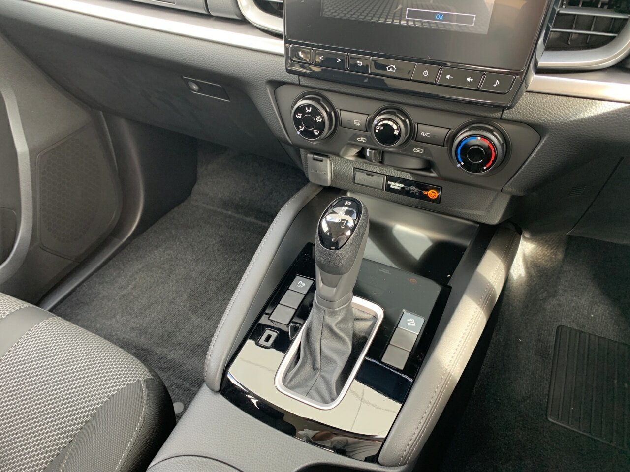 2025 MY24 Mazda BT-50 TF XT Ute Image 14