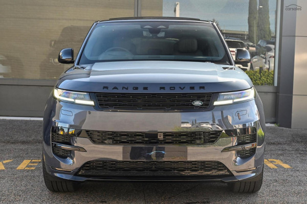 2026 Land Rover Range Rover Sport L461 D250 Dynamic SE SUV image 3