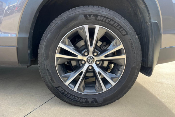 2017 Toyota Kluger GSU55R GX SUV Image 35
