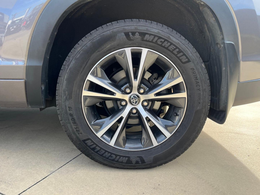 2017 Toyota Kluger GSU55R GX SUV Image 35