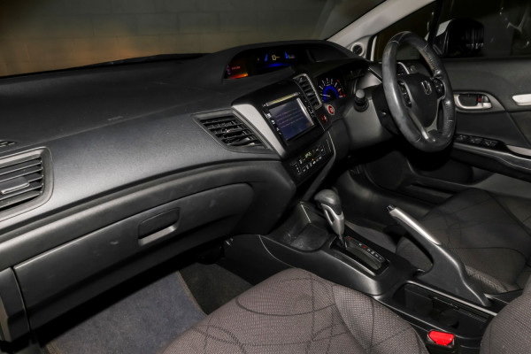 2014 MY15 Honda Civic 9th Gen Series II VTi-S Sedan image 8