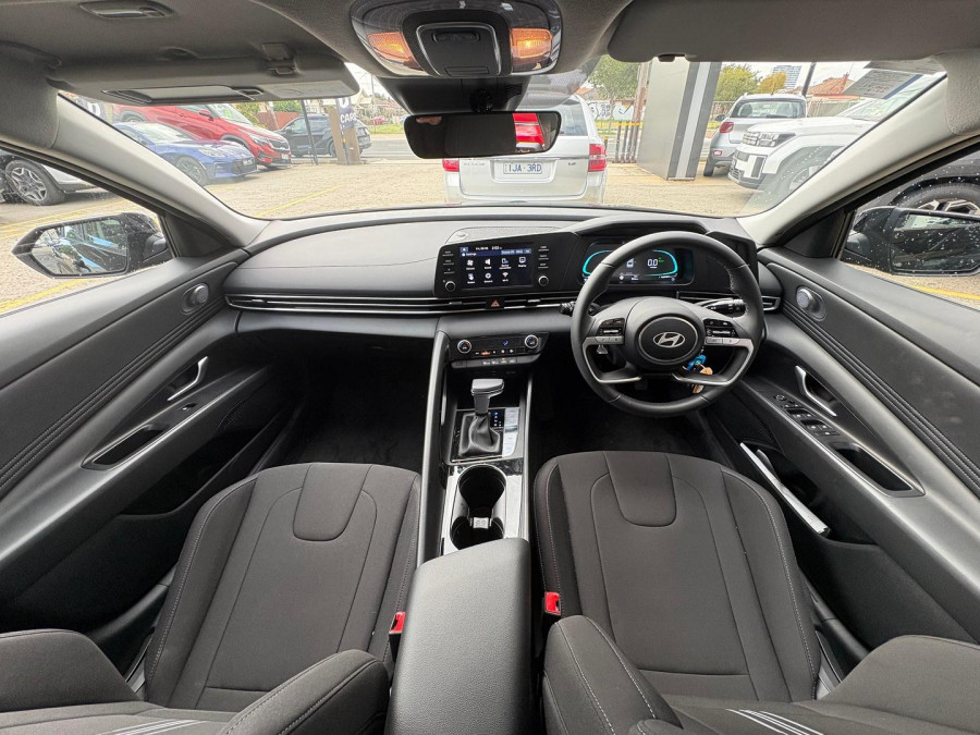 2026 Hyundai i30 CN7.V4 Hybrid Sedan Image 7