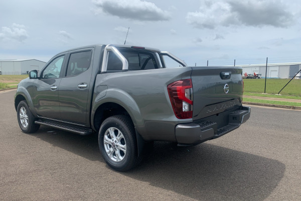 2024 Nissan Navara D23 ST Ute Image 5
