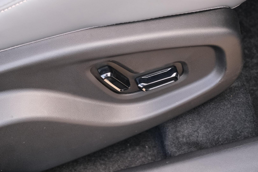 2026 MY27 Geely EX2 E22H Inspire Hatch Image 11