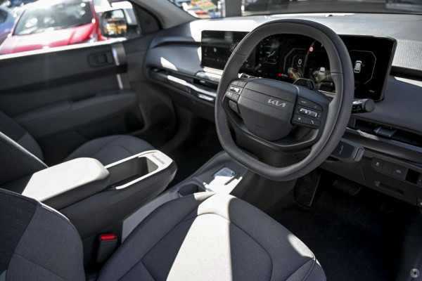 2026 Kia EV3 SV Air Standard Range SUV Image 9