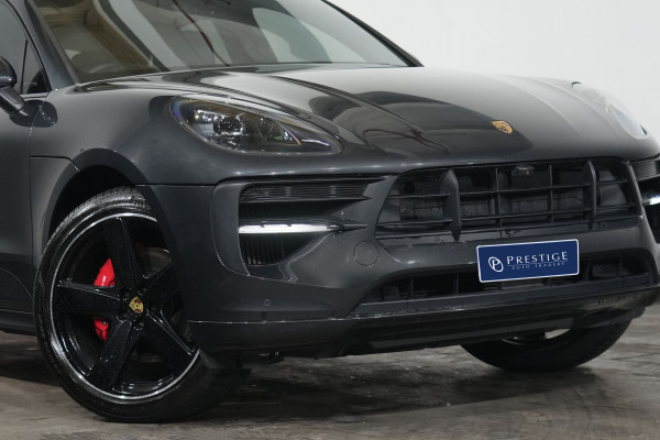 2020 Porsche Macan GTS SUV image 2