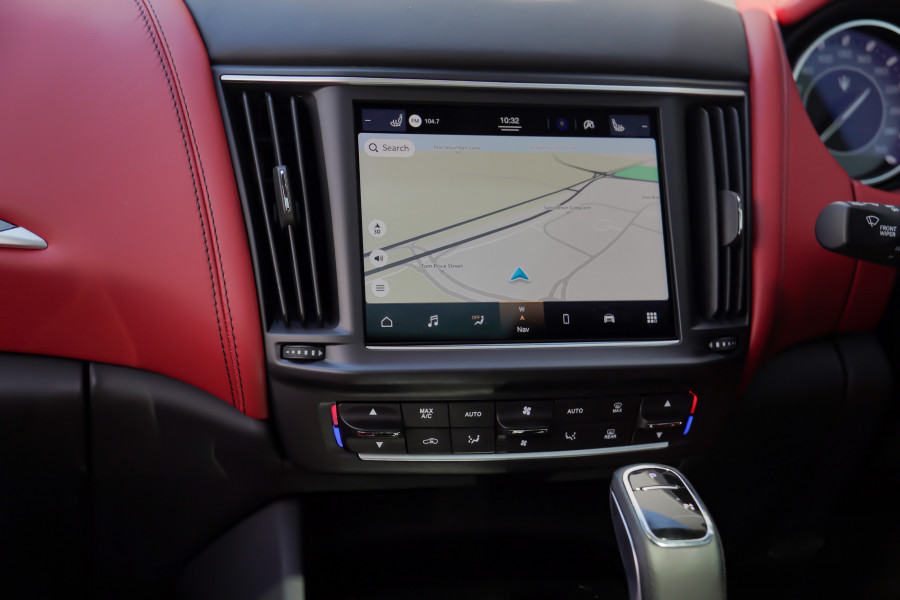 2023 Maserati Levante M161 Modena SUV Image 23