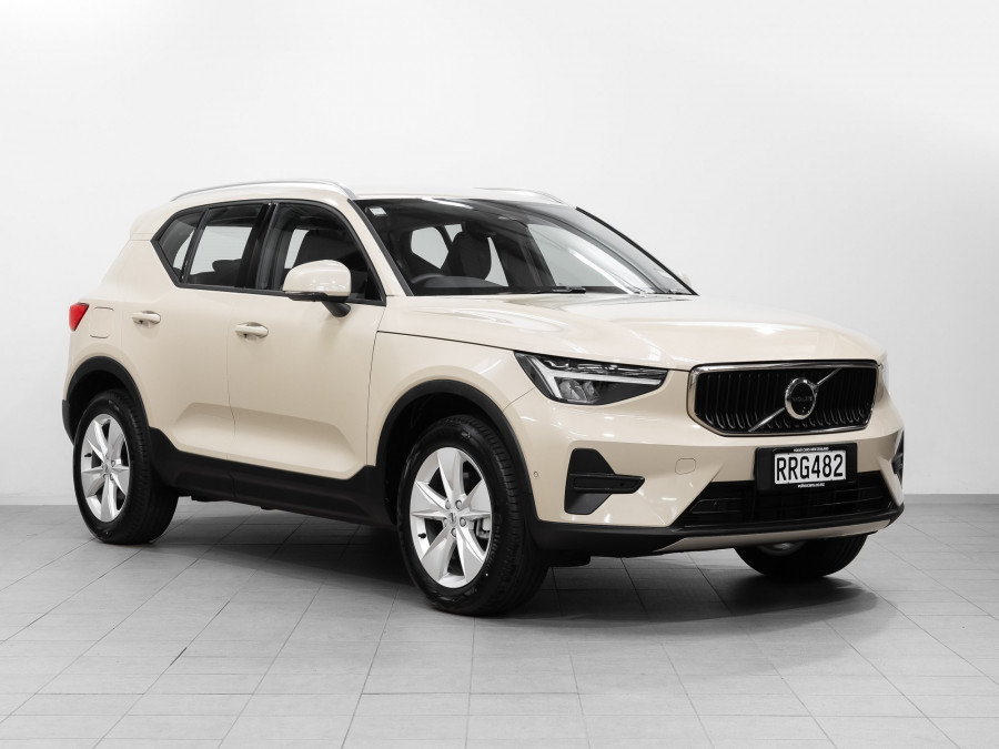 2026 Volvo XC40 XZ Plus B4 SUV Image 1