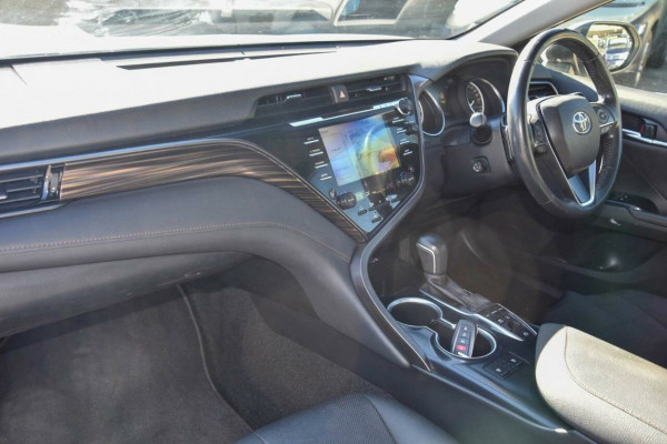 2020 Toyota Camry AXVH71R SL Sedan Image 14