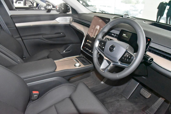 2025 Volvo EX90 No Series Plus Twin Motor SUV Image 5