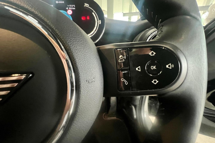 2021 MINI Cooper F56 LCI-2 Cooper SE MINI Yours Hatch
