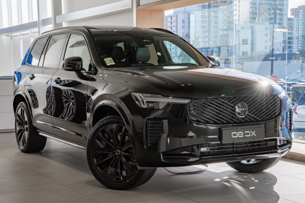 2026 Volvo XC90 L Series  Black Edition SUV Image 8