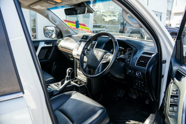 2018 Toyota LandCruiser Prado GDJ150R Kakadu SUV Image 16