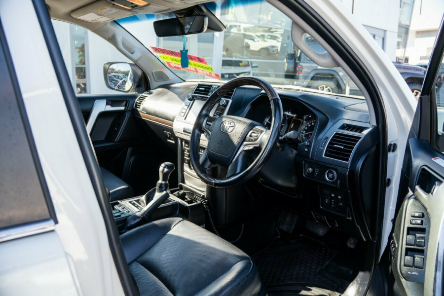 2018 Toyota LandCruiser Prado GDJ150R Kakadu SUV Image 16