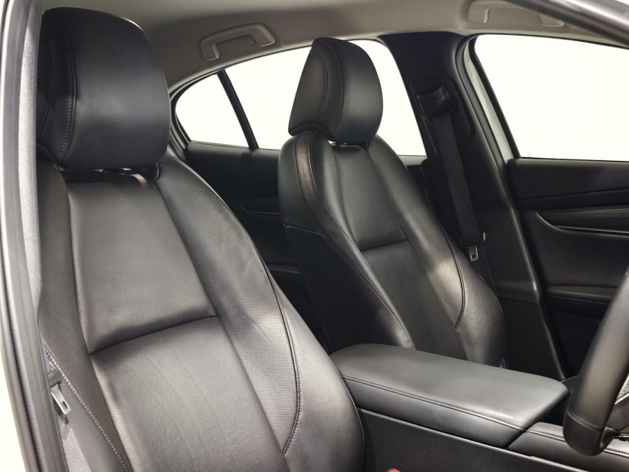 2019 Mazda 3 BP Series G25 GT Sedan Image 6