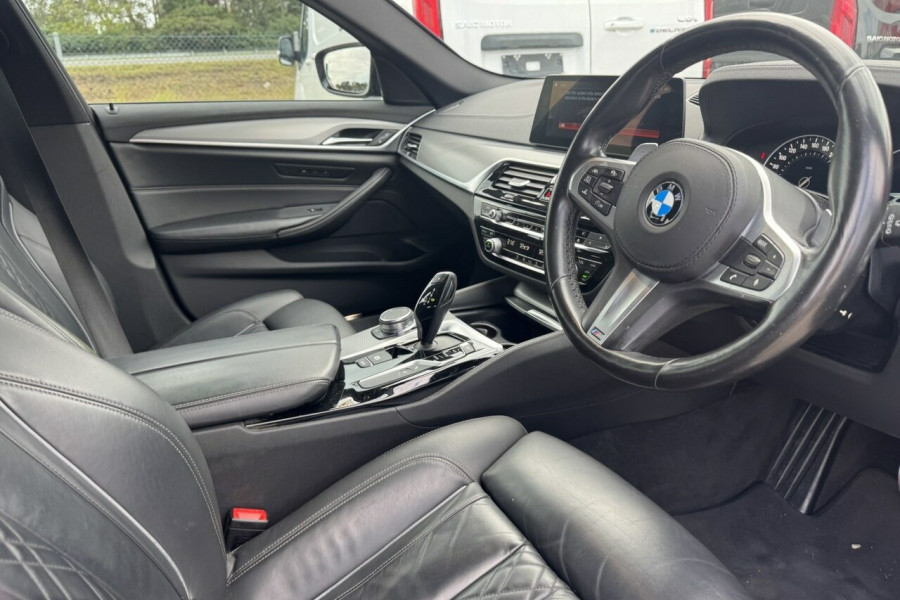 2018 BMW 5 Series G31 520d Touring Steptronic M Sport Wagon Image 19