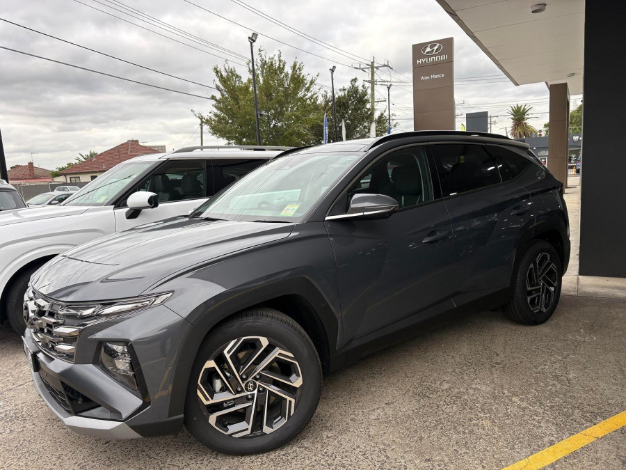 2025 MY26 Hyundai Tucson NX4.V4 Premium SUV Image 3
