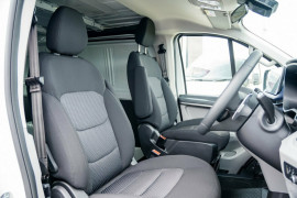 2024 LDV Deliver 7   Van