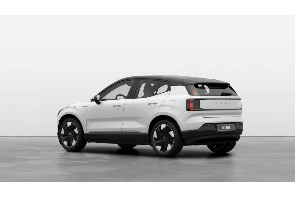 2025 Volvo EX30  Twin Motor Performance Ultra SUV Image 3