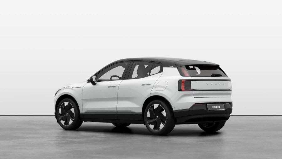 2025 Volvo EX30  Twin Motor Performance Ultra SUV Image 3