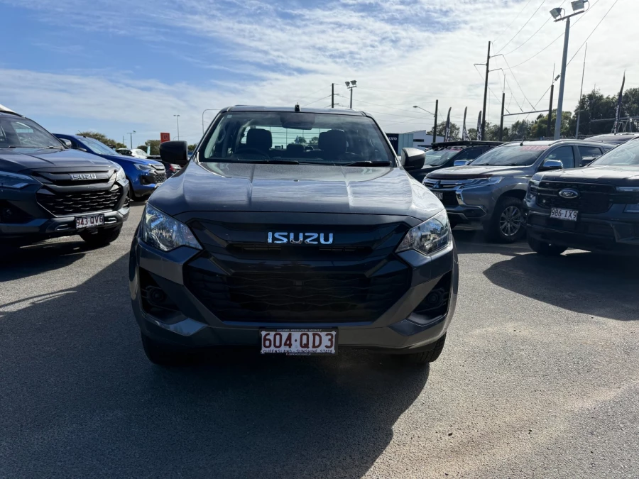 2025 MY25.5 Isuzu D-MAX RG SX High Ride Cab Chassis Image 4