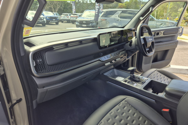 2026 Kia Tasman TK SX+ Ute Image 22